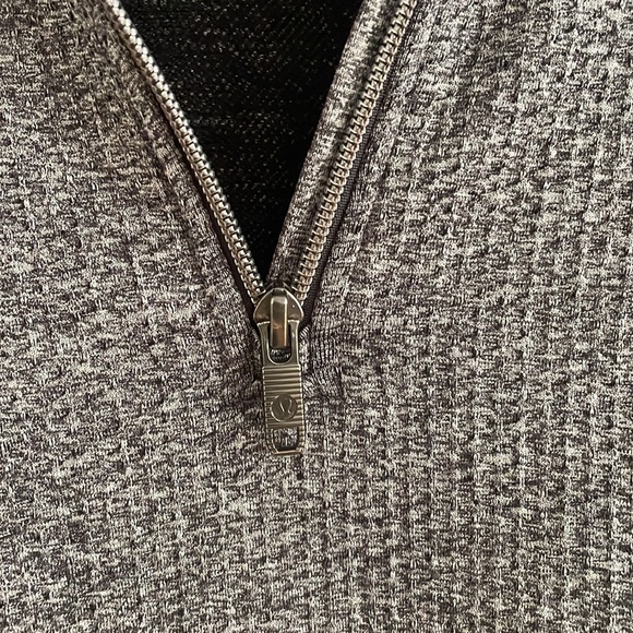 Lululemon Engineered Warmth Half Zip - Picture 4 of 9